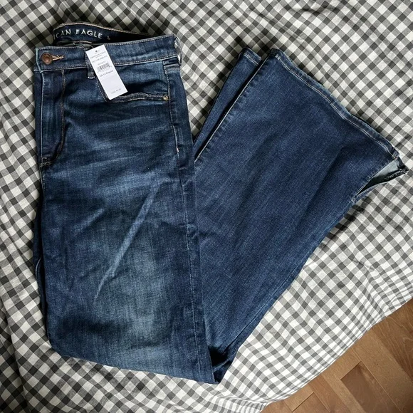 American Eagle Outfitters blue jeans (boot cut with slit) - Picture 2 of 3